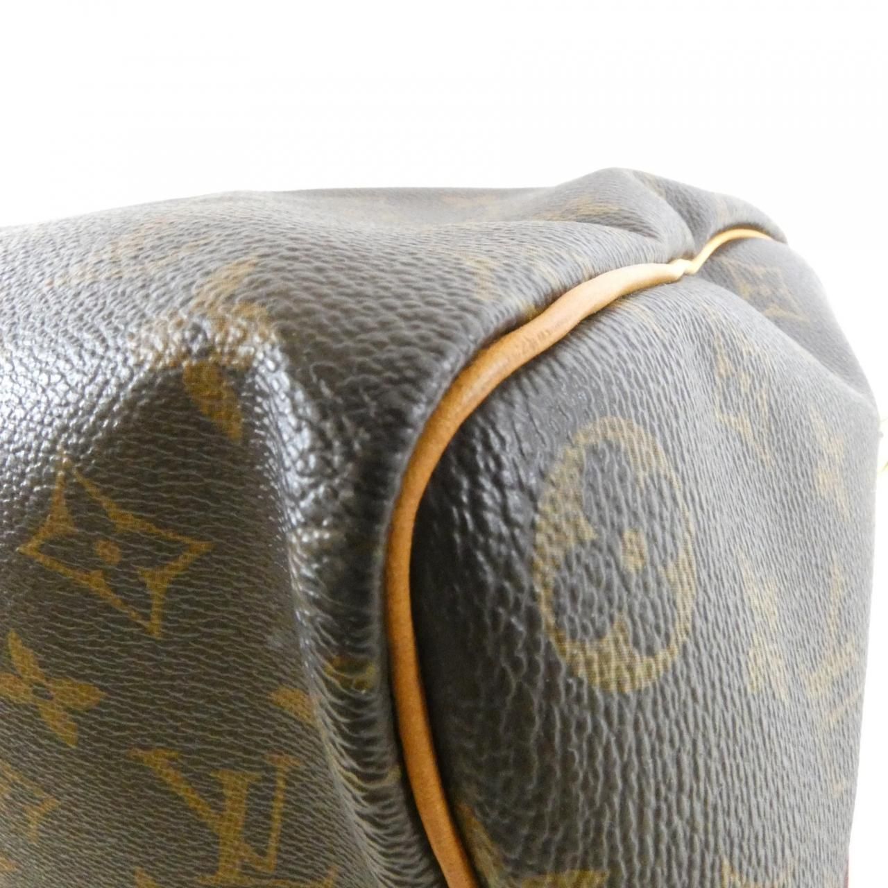 Louis Vuitton Monogram Speedy Bandouliere 40 Boston Bag — view 3