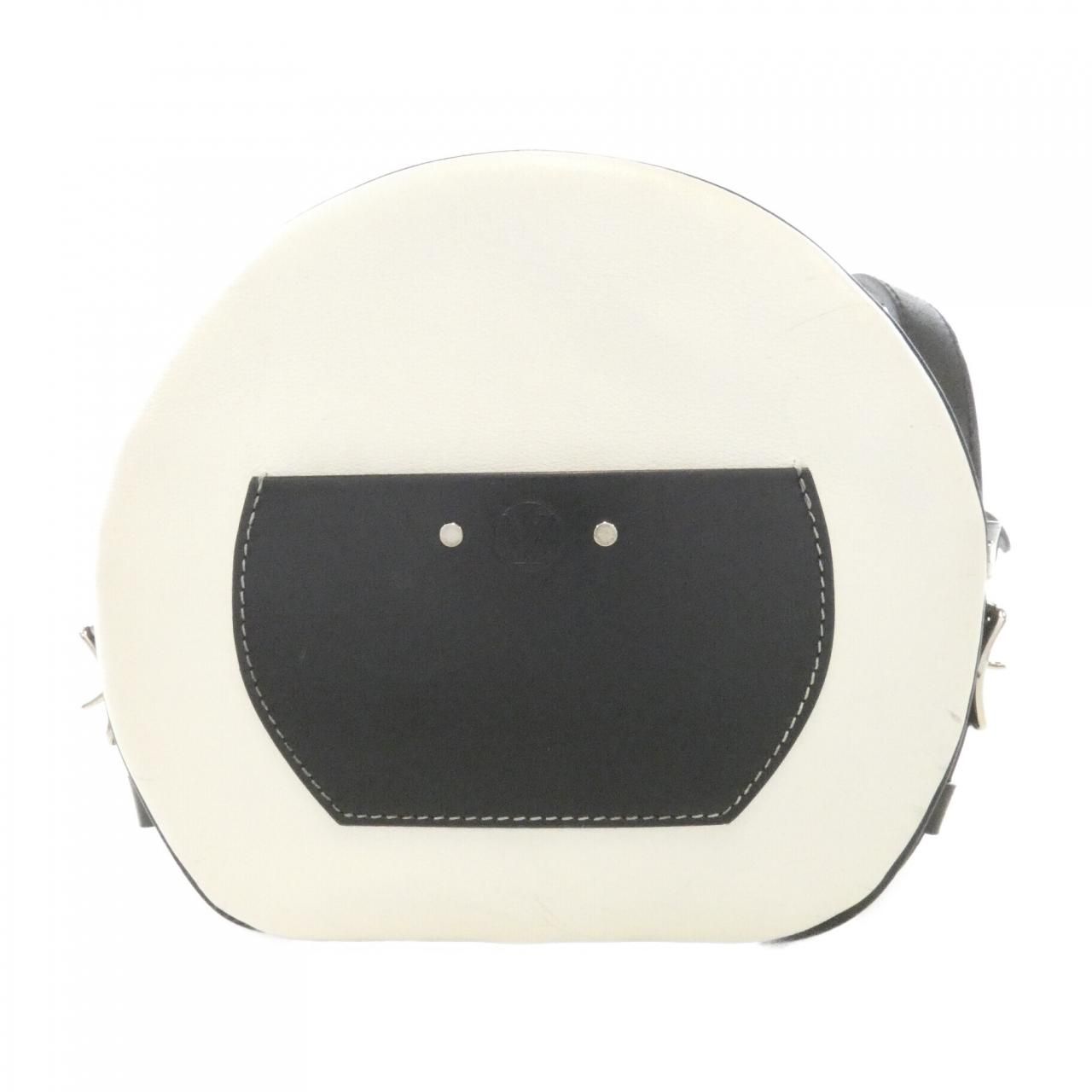 Louis Vuitton Boite Chapeau Souple Shoulder Bag — view 2