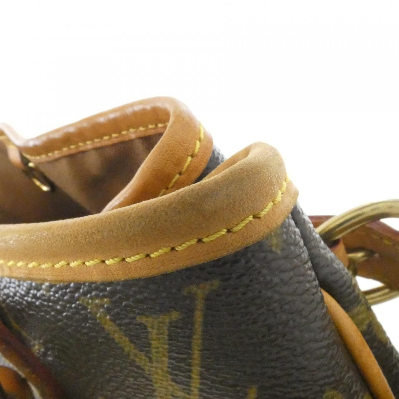 Louis Vuitton Monogram Batignolles Vertical Shoulder Bag — view 3