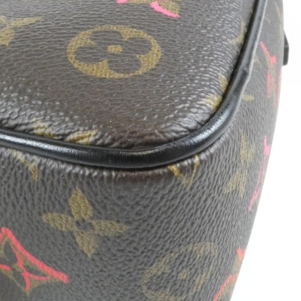 Louis Vuitton Monogram Fall In Love Sac Coeur Shoulder Bag — view 3