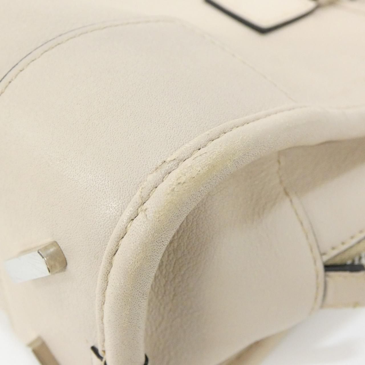 Loewe Amazona 23 352 30 Bag — view 3