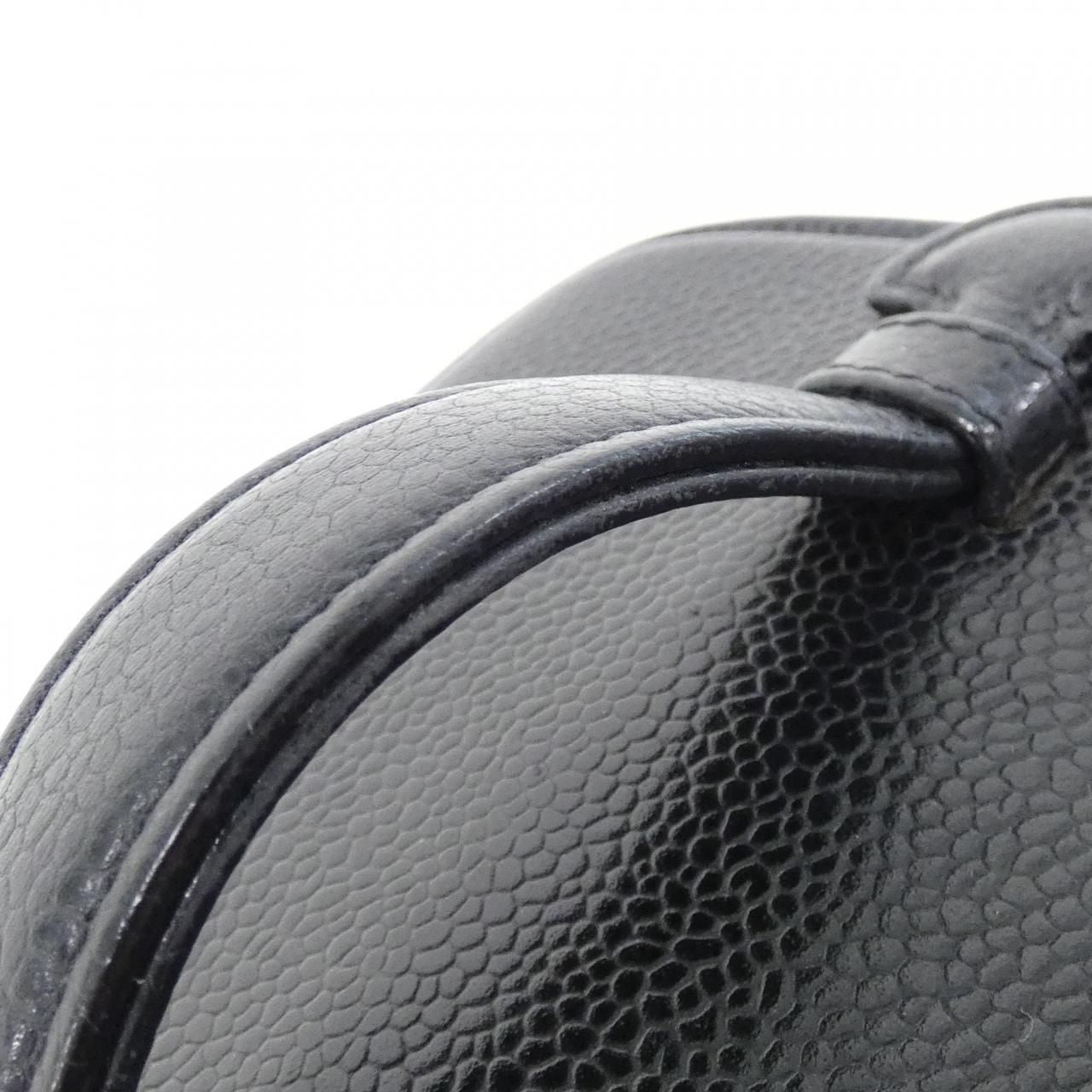 Chanel Vintage Bag Handbag Black — view 6