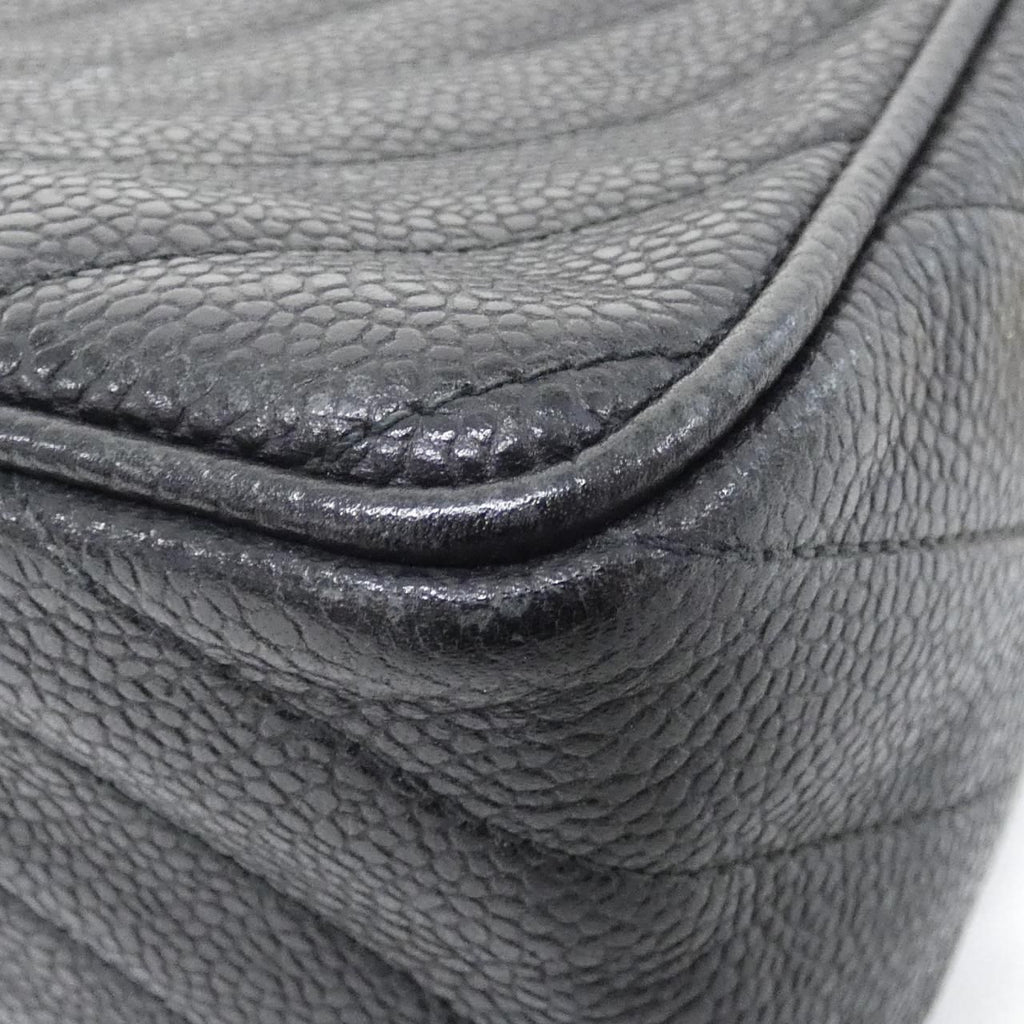 Chanel Vintage Shoulder Bag — view 3