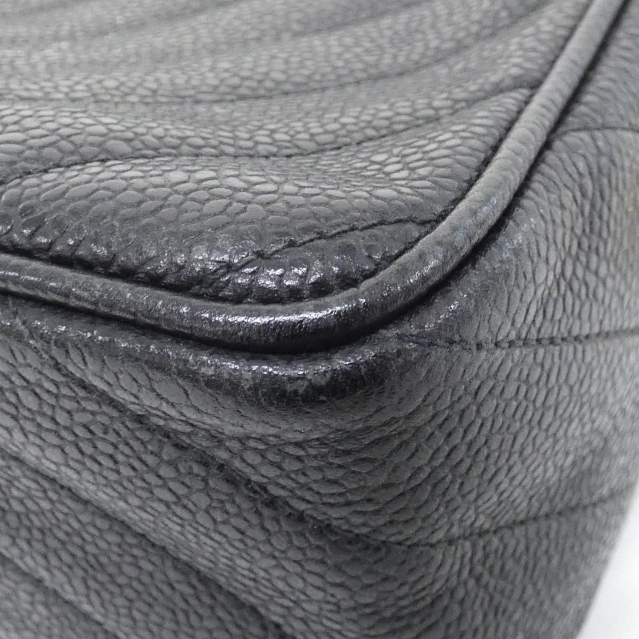 Chanel Vintage Shoulder Bag — view 3