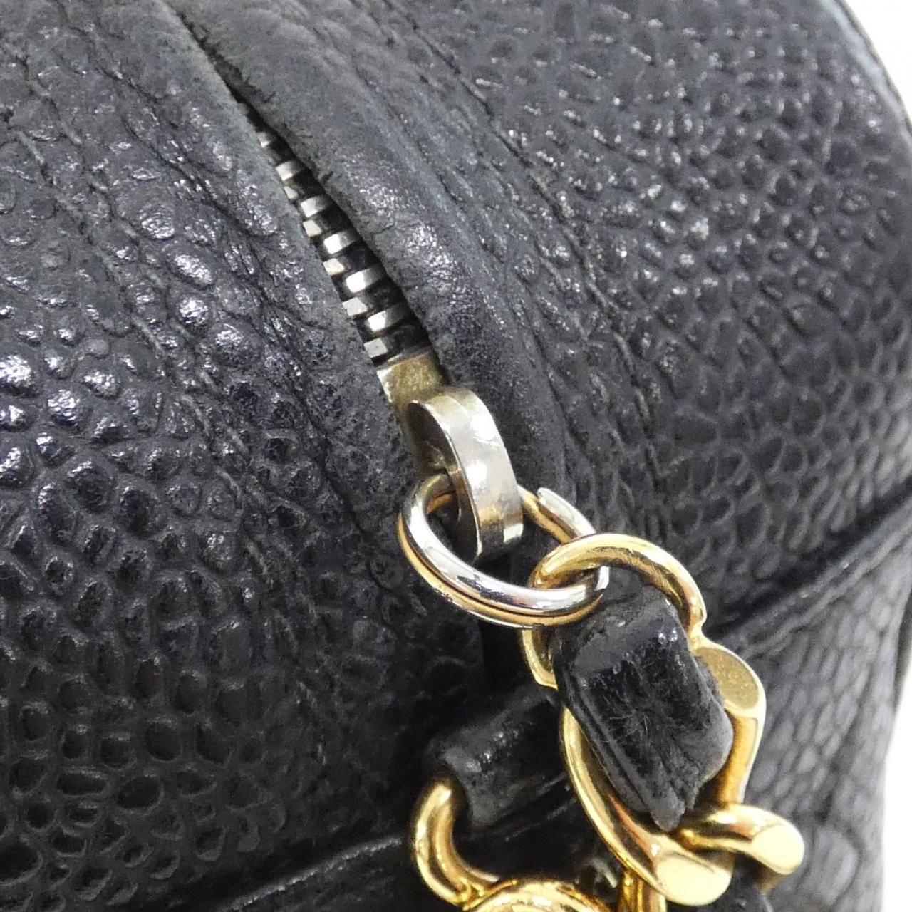 Chanel Vintage Shoulder Bag — view 5