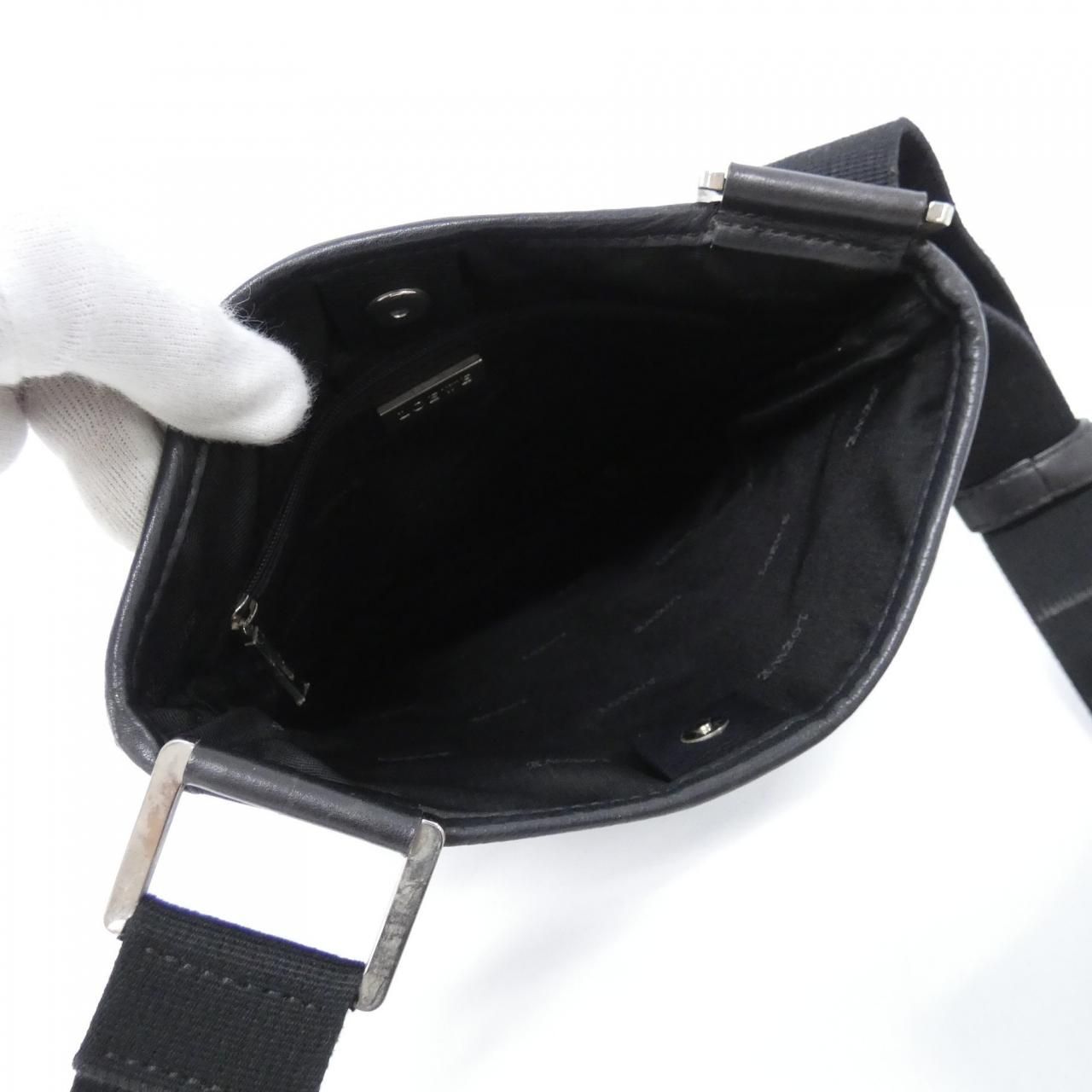 Loewe Vintage 311 62 012 Shoulder Bag — view 8