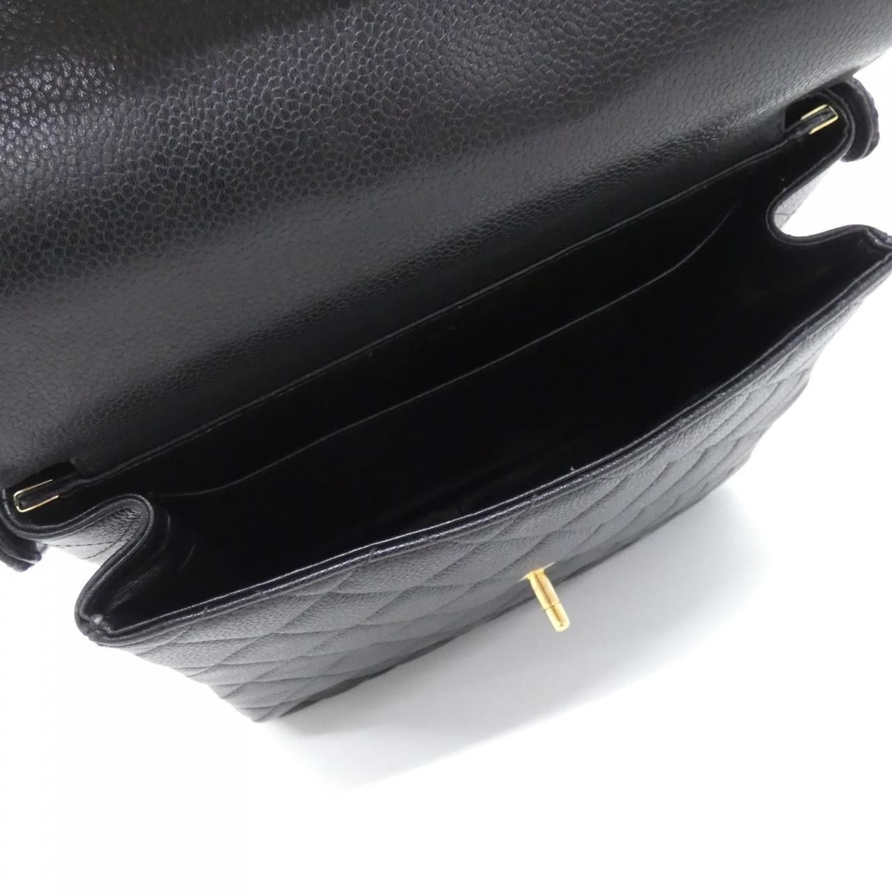 Chanel Vintage Shoulder Bag — view 6