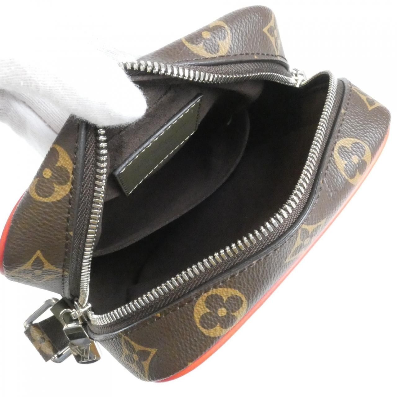 Louis Vuitton Monogram Epi Danube PM — view 8