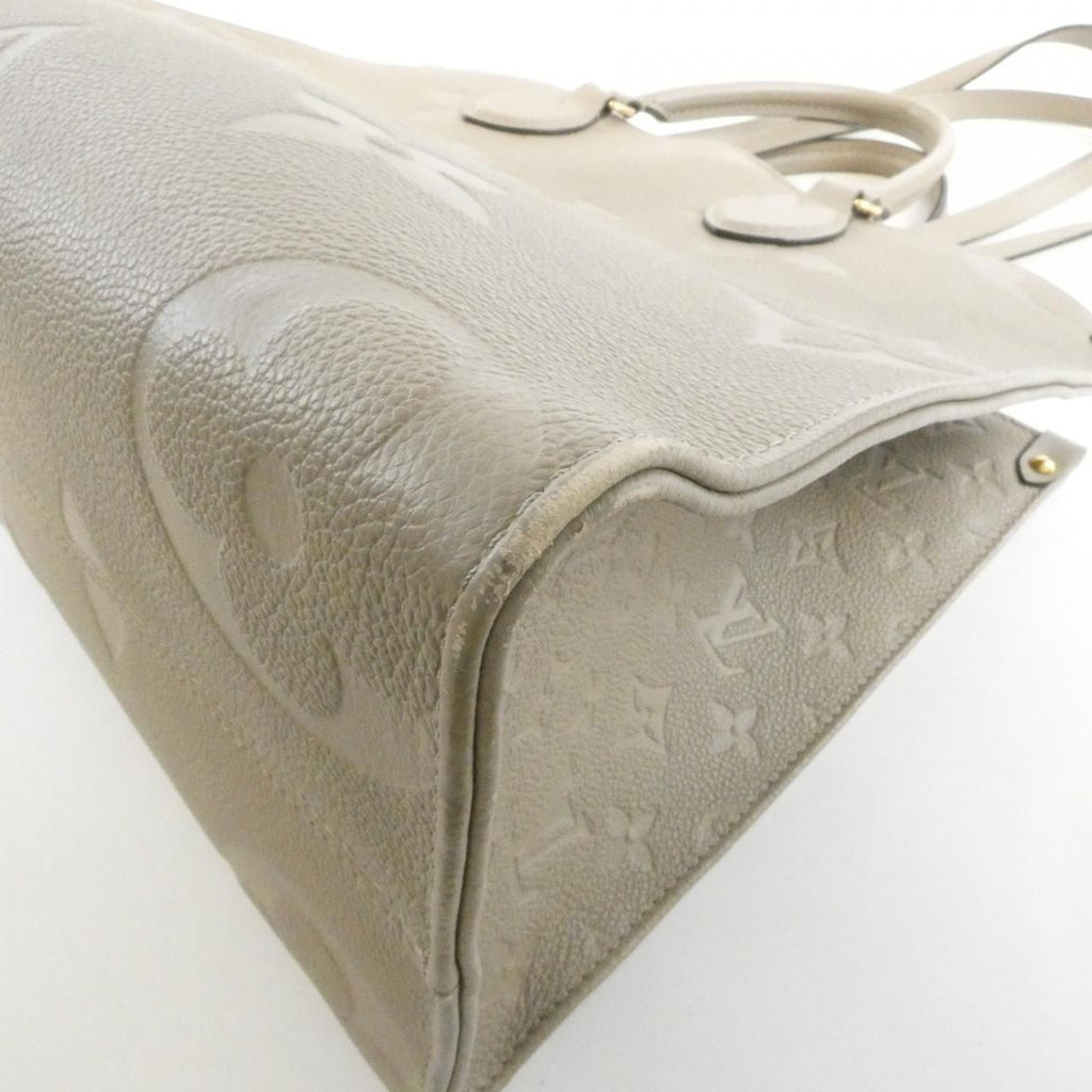 Louis Vuitton Monogram Empreinte On The Go MM Bag — view 2