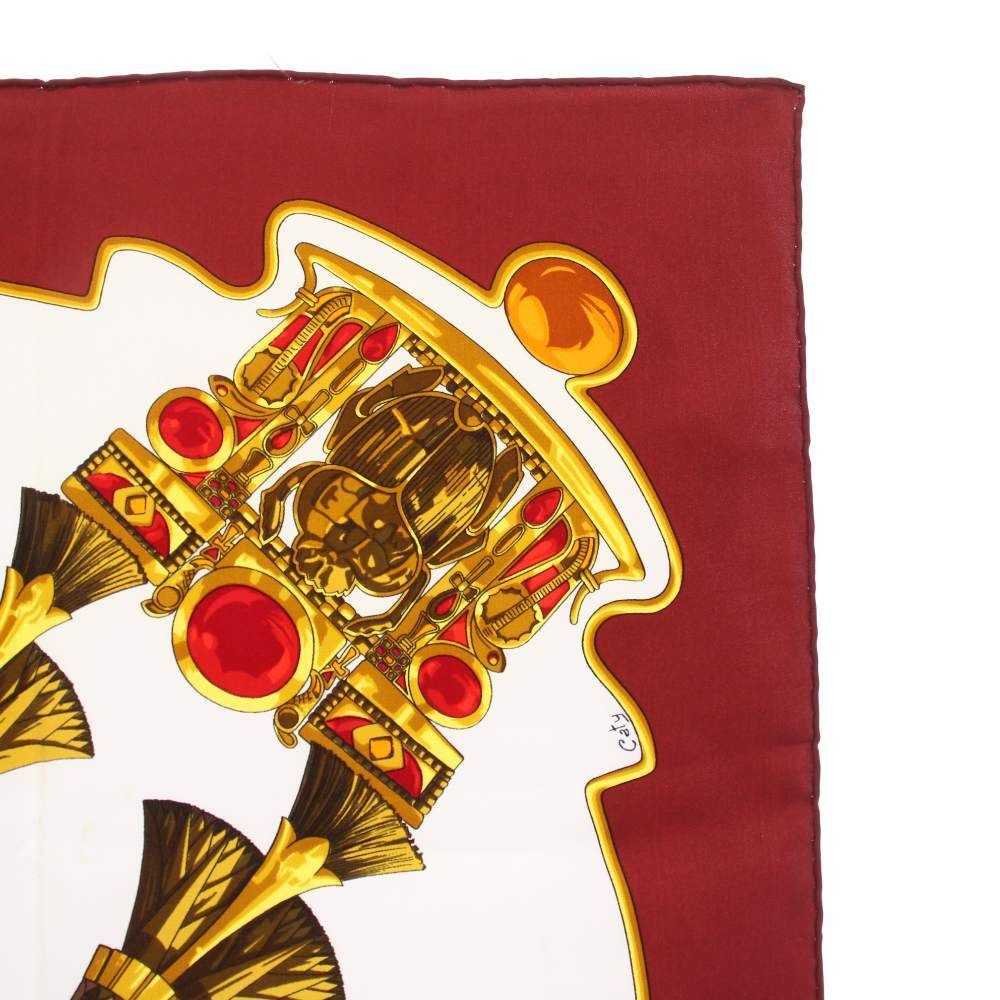 Hermes Carre 90 Caty Ancient Egypt Scarab Pectral Scarf Silk Red White — view 4