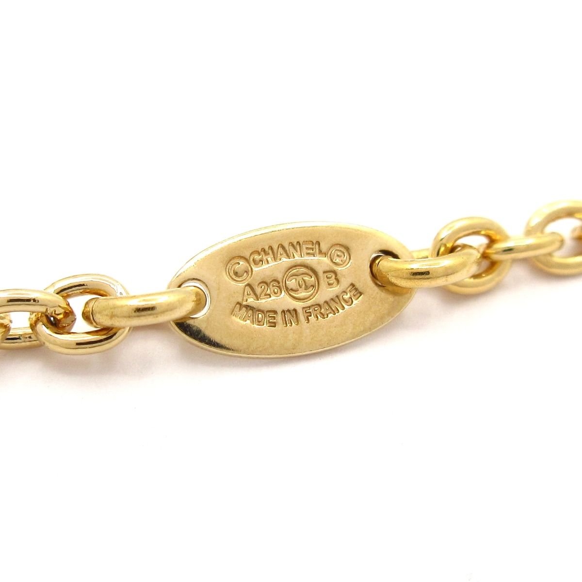 Chanel Necklace CC Logo Gold Black White — view 4
