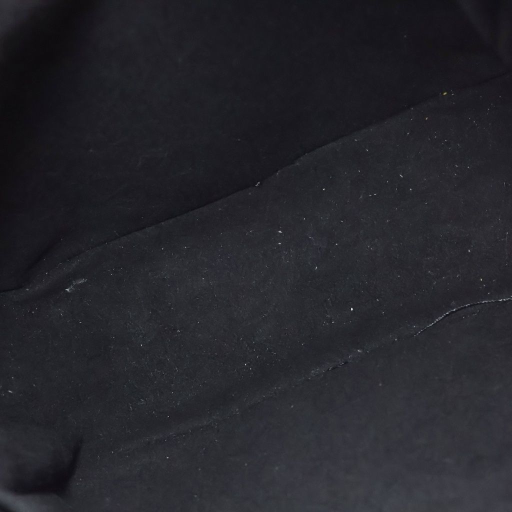 Louis Vuitton Supreme Collaboration Danube PM Shoulder Bag Epi Noir Black — view 8
