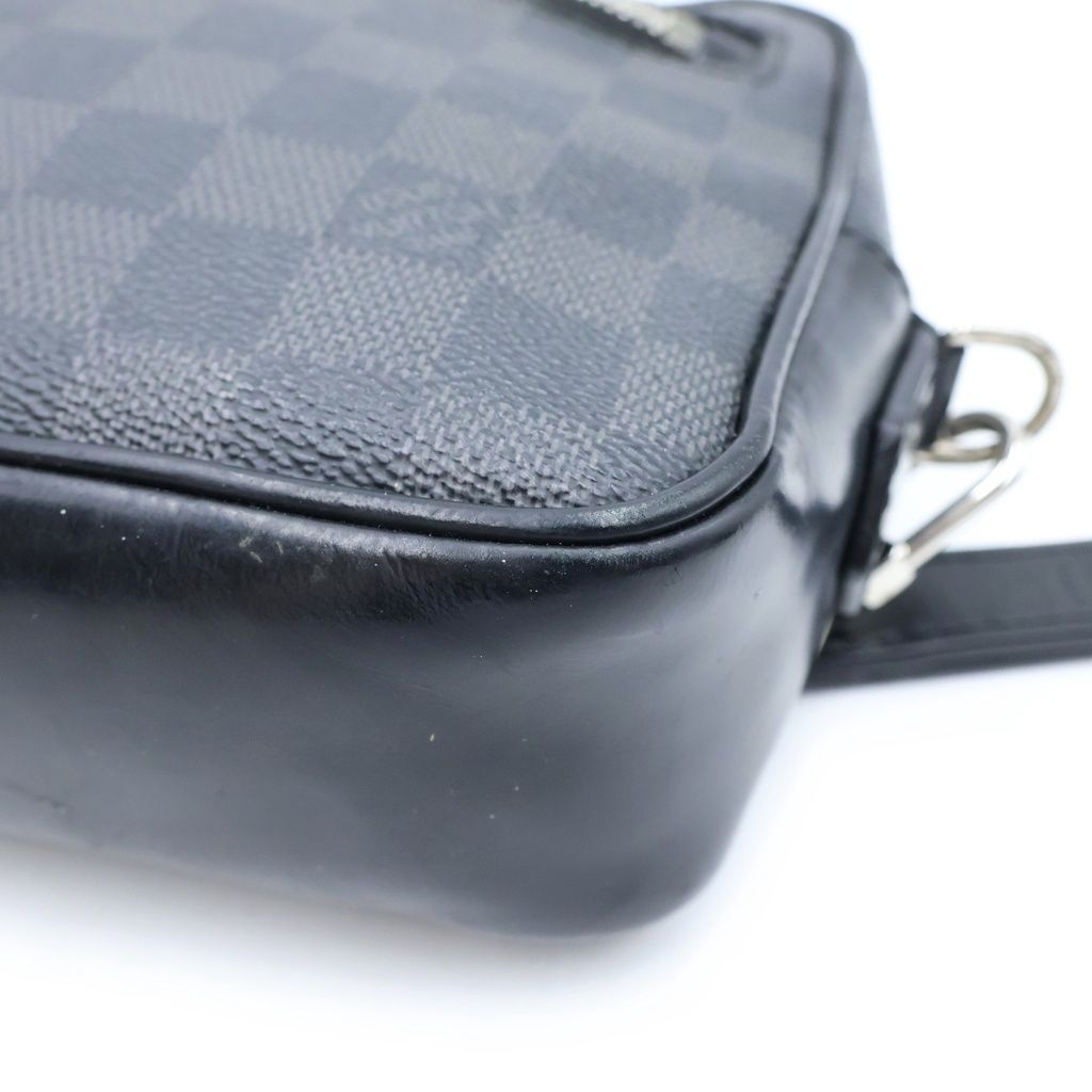 Louis Vuitton Damier Graphite Pochette Kasai Clutch Pouch Case Black Leather — view 5