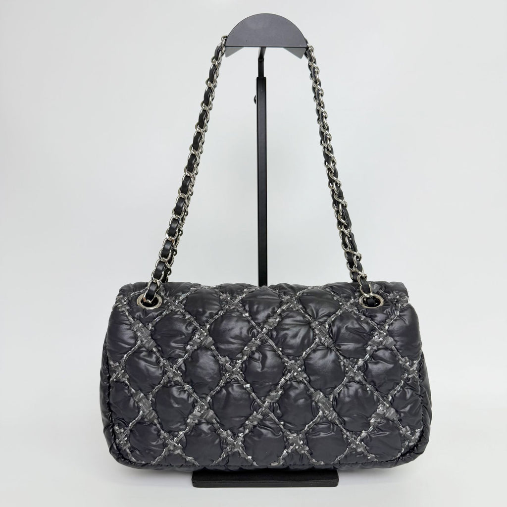 Chanel Quilted Tweed on Stitch Bubble Flap Shoulder Bag Nylon Black Silver Seal — view 5