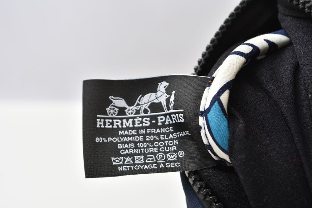 Hermes Pouch Flat Neobain MM Nylon Navy — view 7