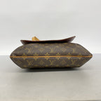 Louis Vuitton Shoulder Bag Monogram Musette Brown — view 3