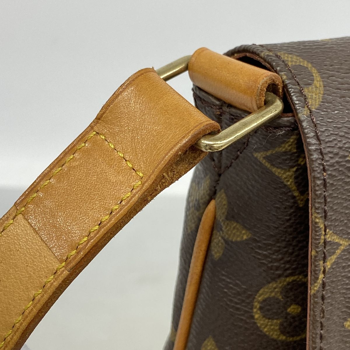 Louis Vuitton Shoulder Bag Monogram Musette Brown — view 8