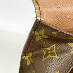 Louis Vuitton Shoulder Bag Monogram Saint-cloud GM Brown — view 6