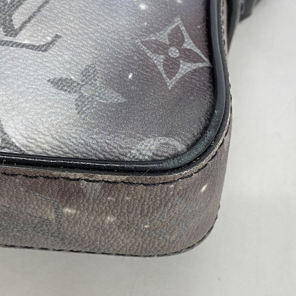 Louis Vuitton Shoulder Bag Monogram Galaxy Alpha Messenger Black — view 6