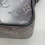 Louis Vuitton Shoulder Bag Monogram Galaxy Alpha Messenger Black — view 6