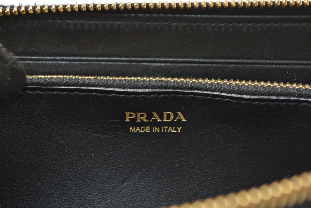Prada Wallet L-shaped Zipper Vitello Move Leather Black — view 6