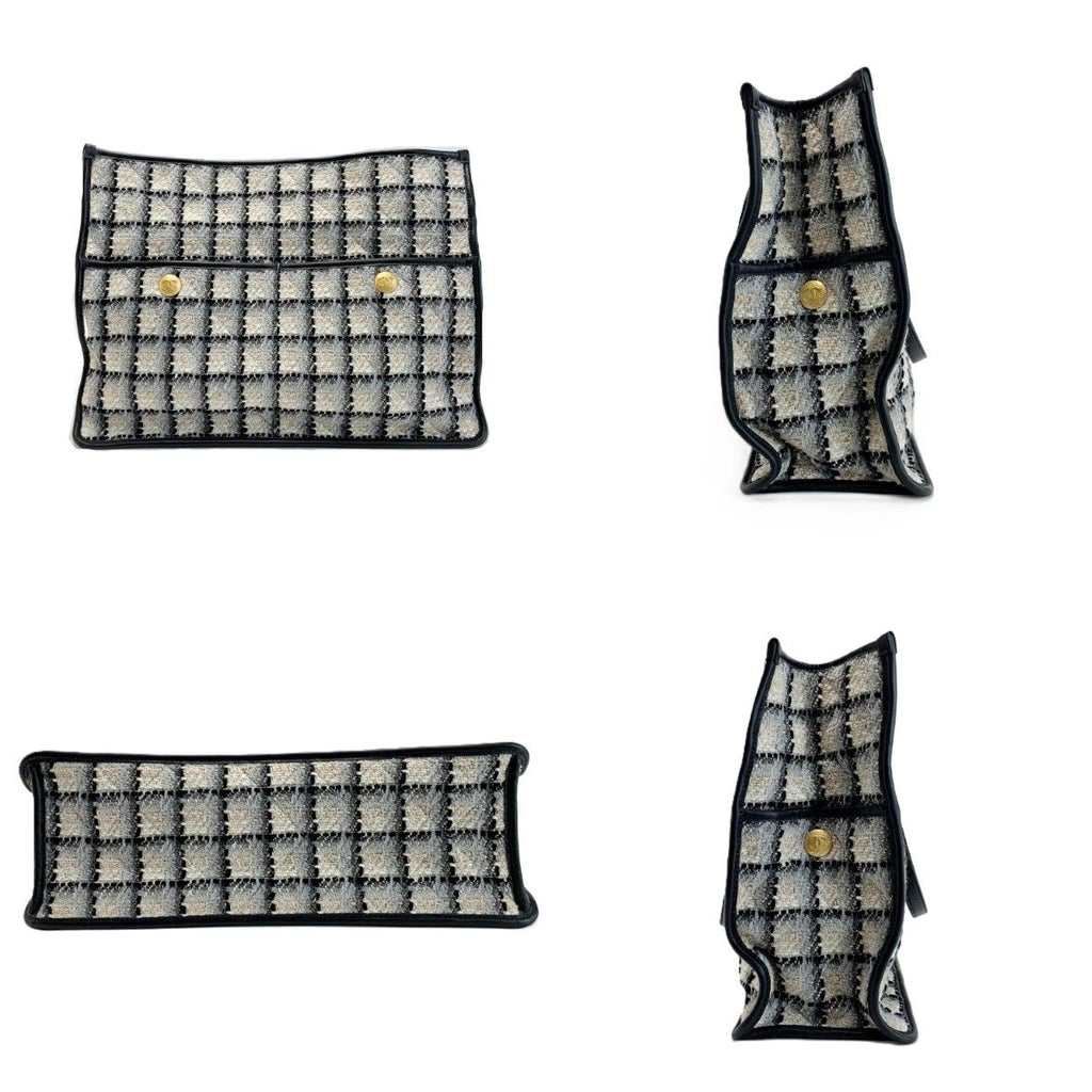 Chanel Tote Bag Tweed Model Black White — view 2