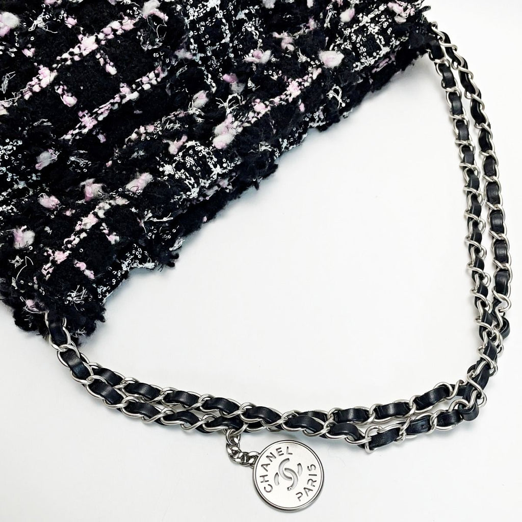 Chanel 22 Black Pink Shoulder Bag Tweed Silver — view 4