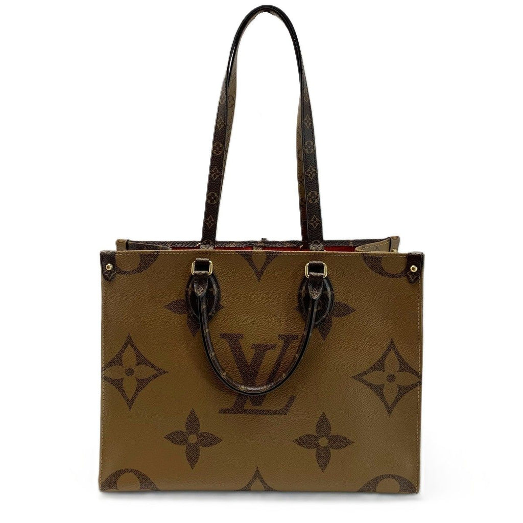 Louis Vuitton Monogram Giant Reverse On The Go MM Beige Brown Tote Bag — view 2