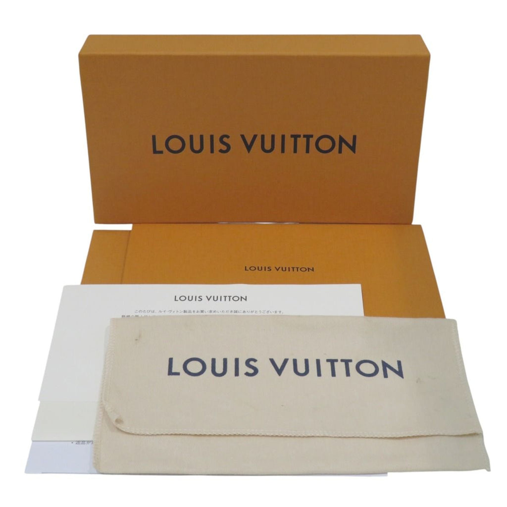 Louis Vuitton LV Vertical Wallet Taurillon Leather — view 5