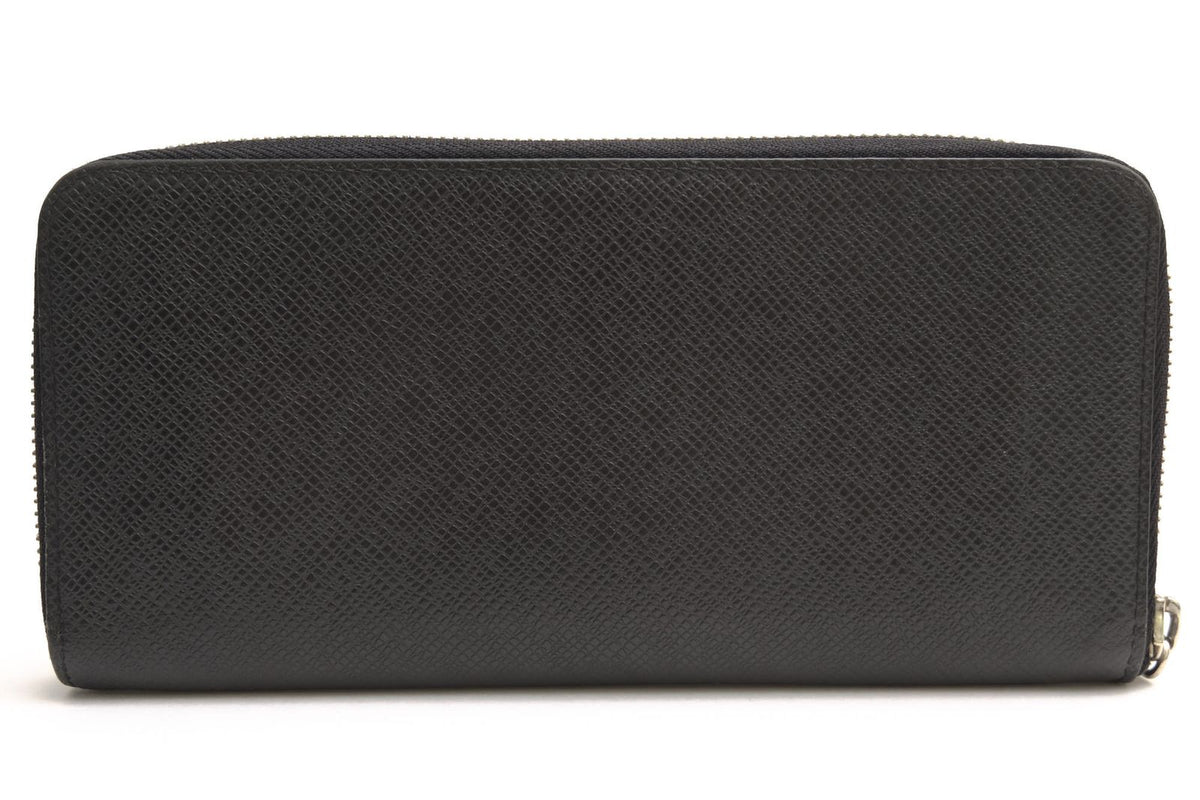 Louis Vuitton Wallet Leather Black Zippy Vertical Taiga Coin Purse Round — view 2