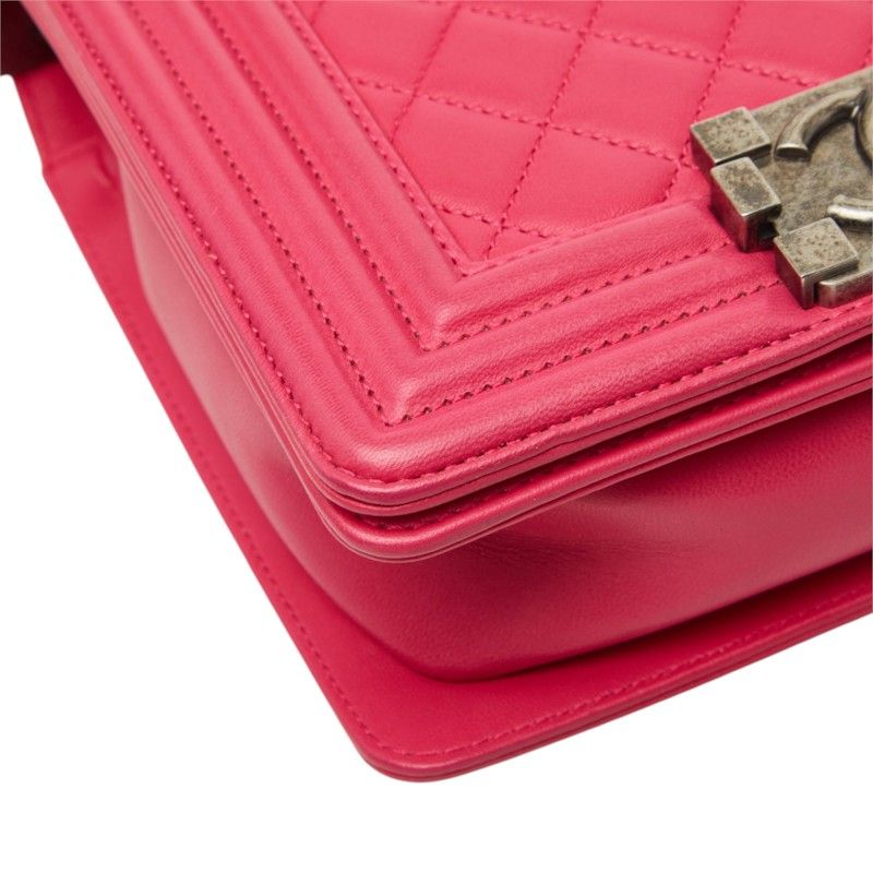 Chanel Boy CC Logo Chain Shoulder Bag Pink Lambskin — view 6