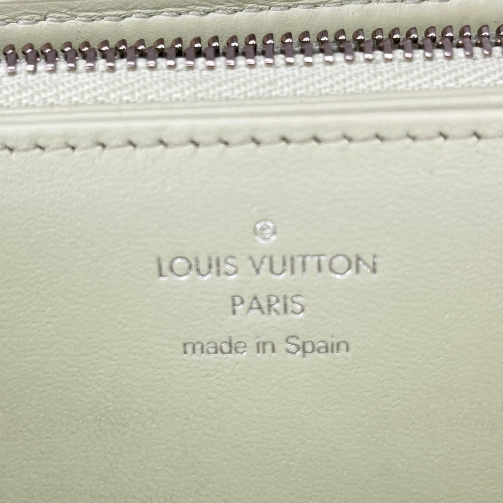 Louis Vuitton Ivory Wallet — view 7