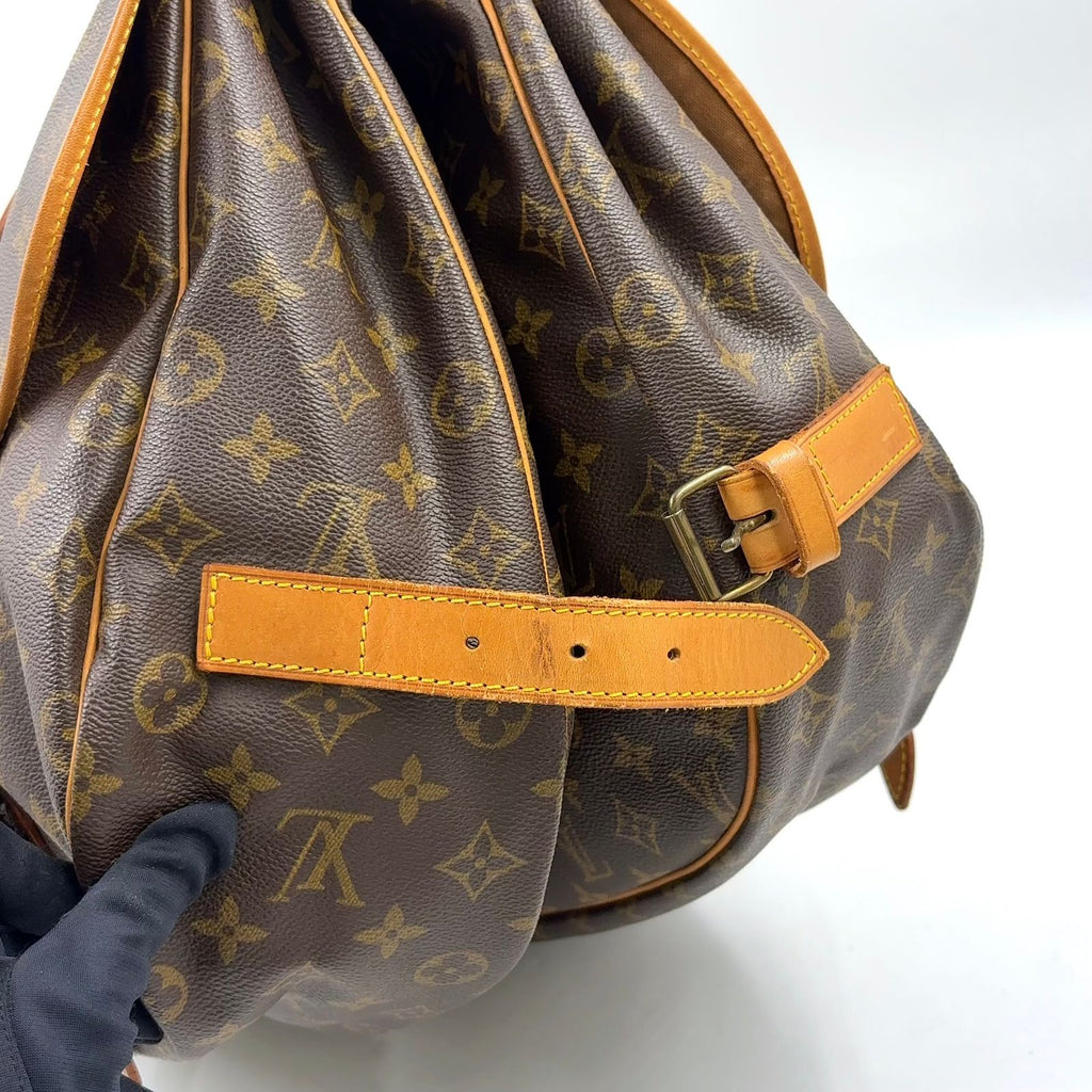Louis Vuitton Saumur 43 Monogram Leather Brown Light Shoulder Bag Gold — view 8