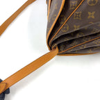 Louis Vuitton Saumur 43 Monogram Leather Brown Light Shoulder Bag Gold — view 5