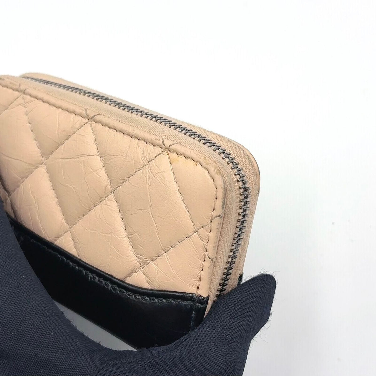 Chanel Gabrielle Leather Black Beige Coin Purse Silver — view 6