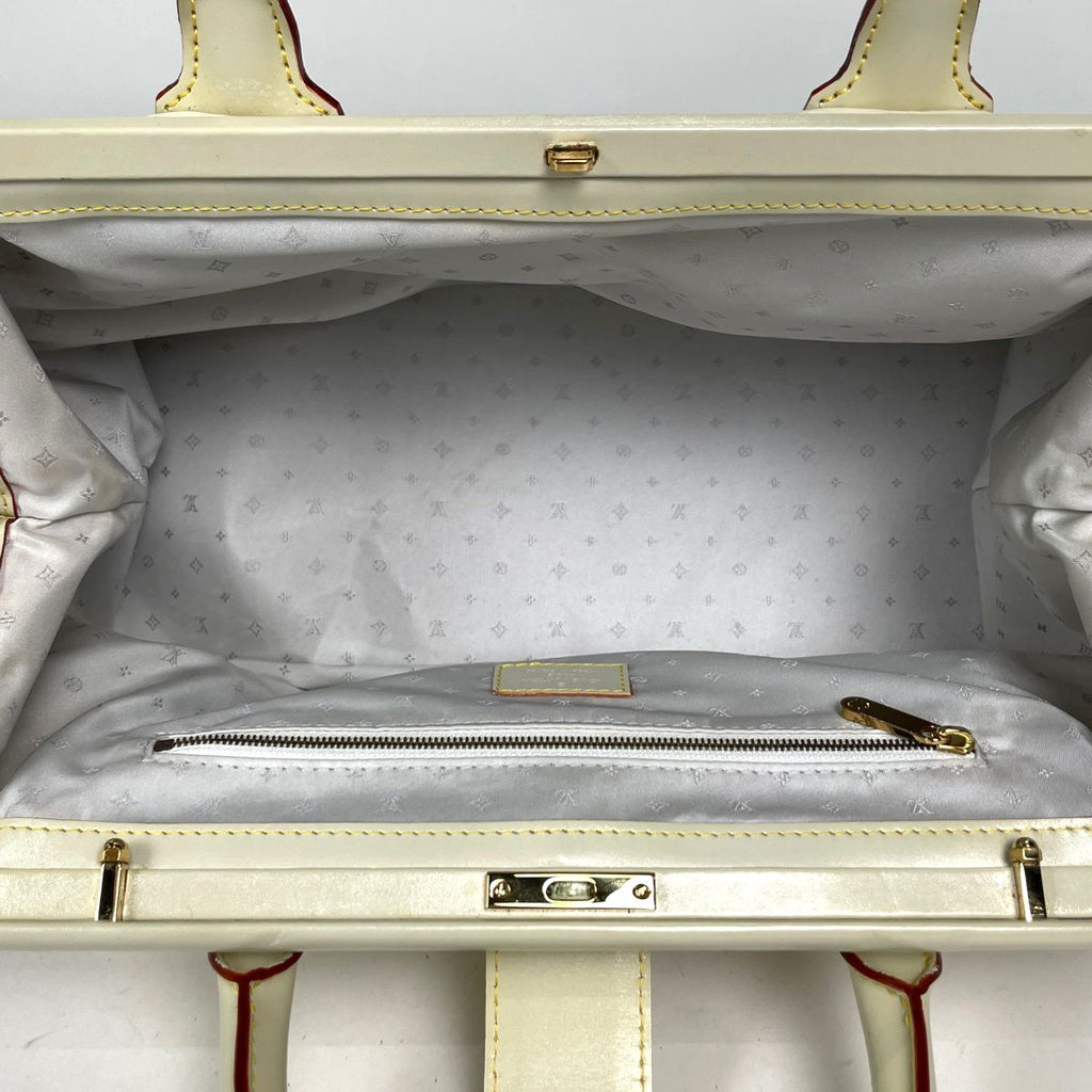 Louis Vuitton L'ingenieux PM Handbag Suhali Blanc — view 8