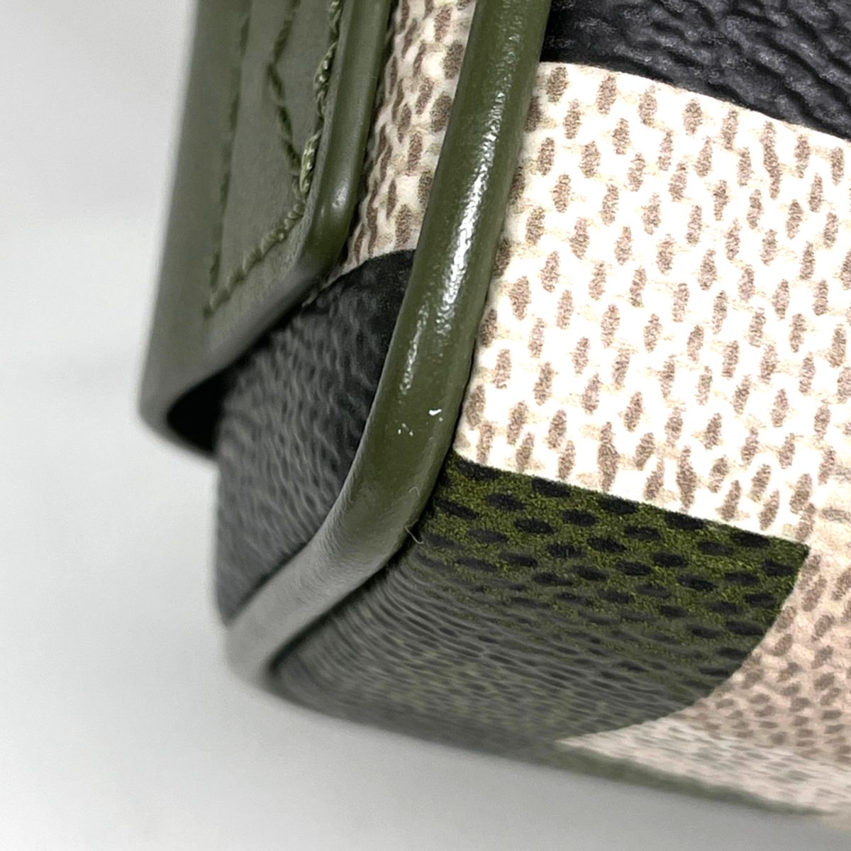 Louis Vuitton LV Trail Wearable Wallet Shoulder Bag Damoflage Damier Green Brown — view 3