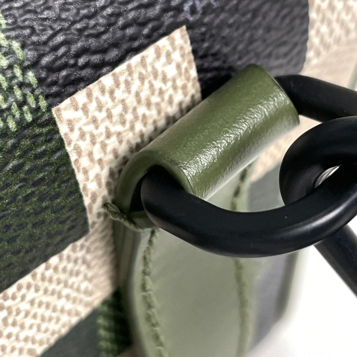 Louis Vuitton LV Trail Wearable Wallet Shoulder Bag Damoflage Damier Green Brown — view 5