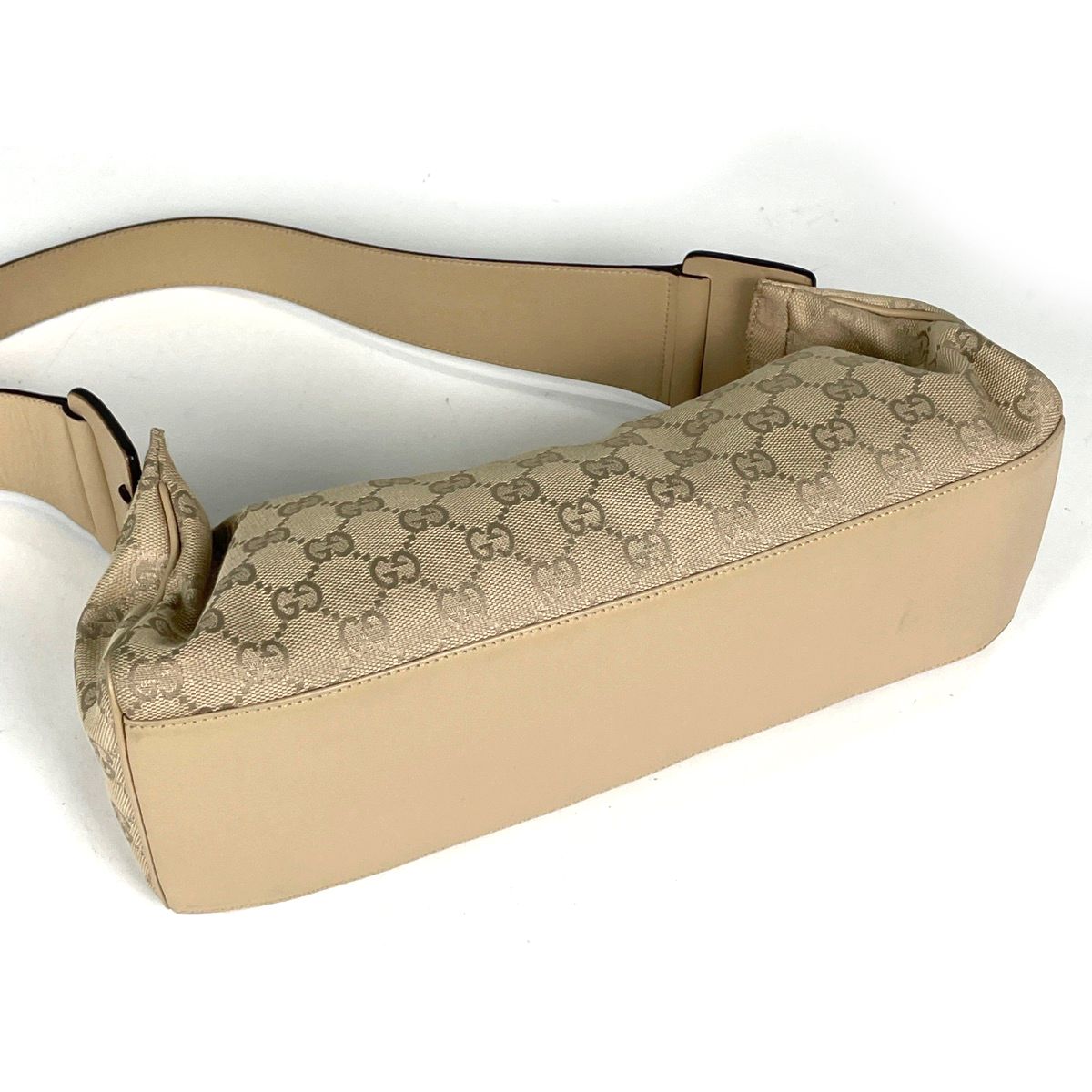 Gucci Shoulder Bag GG Pattern Canvas Beige — view 2
