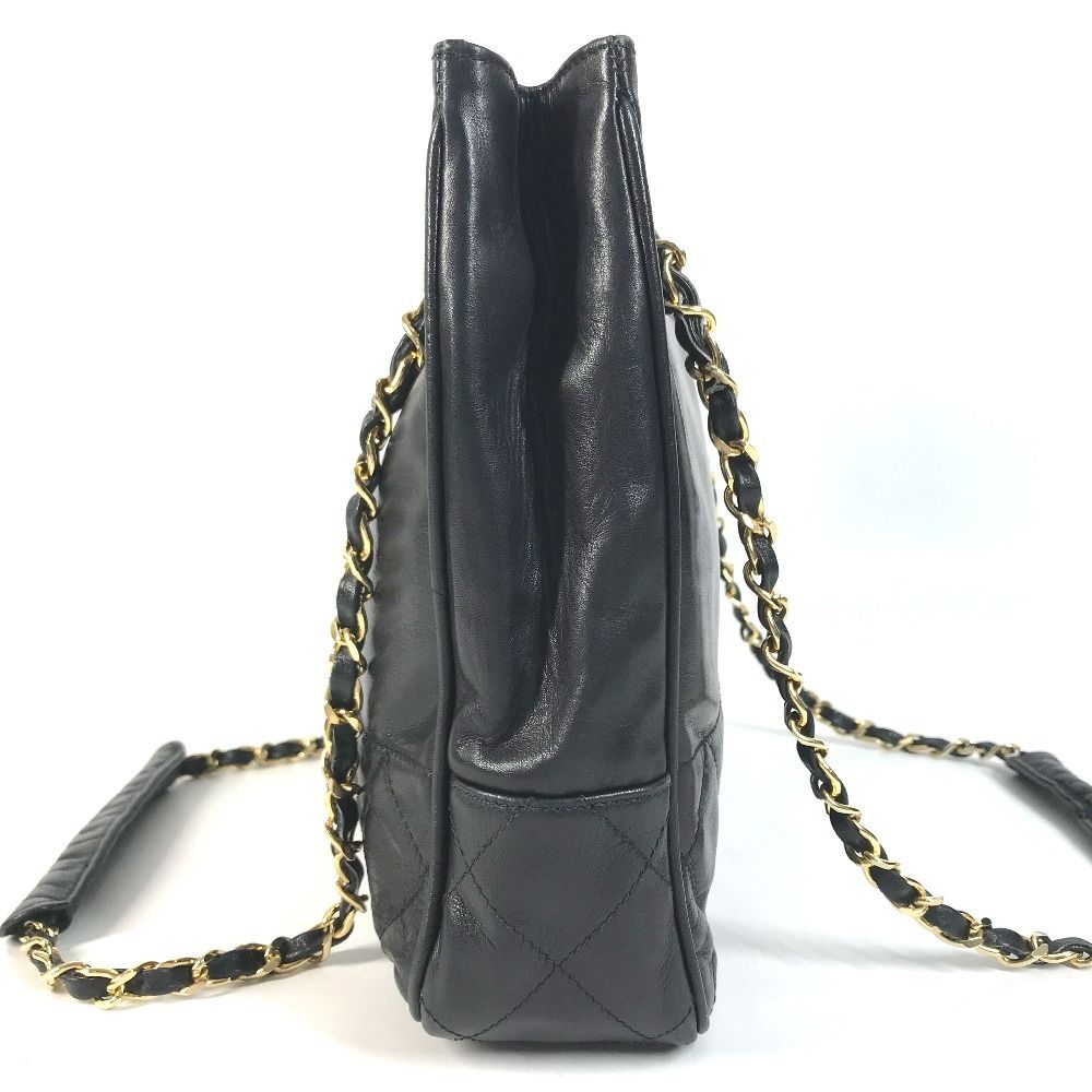 Chanel Shoulder Bag Quilted Leather Black — view 2