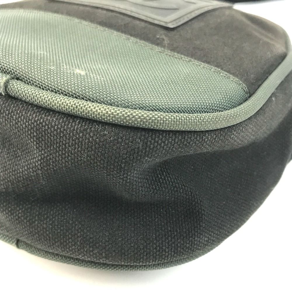 Chanel Shoulder Bag CC Logo Canvas Black — view 6