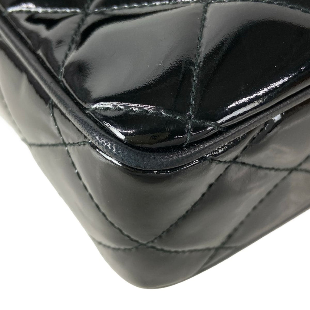 Chanel Shoulder Bag Quilted Black Gold Chain Flap Pocket Leather — view 7
