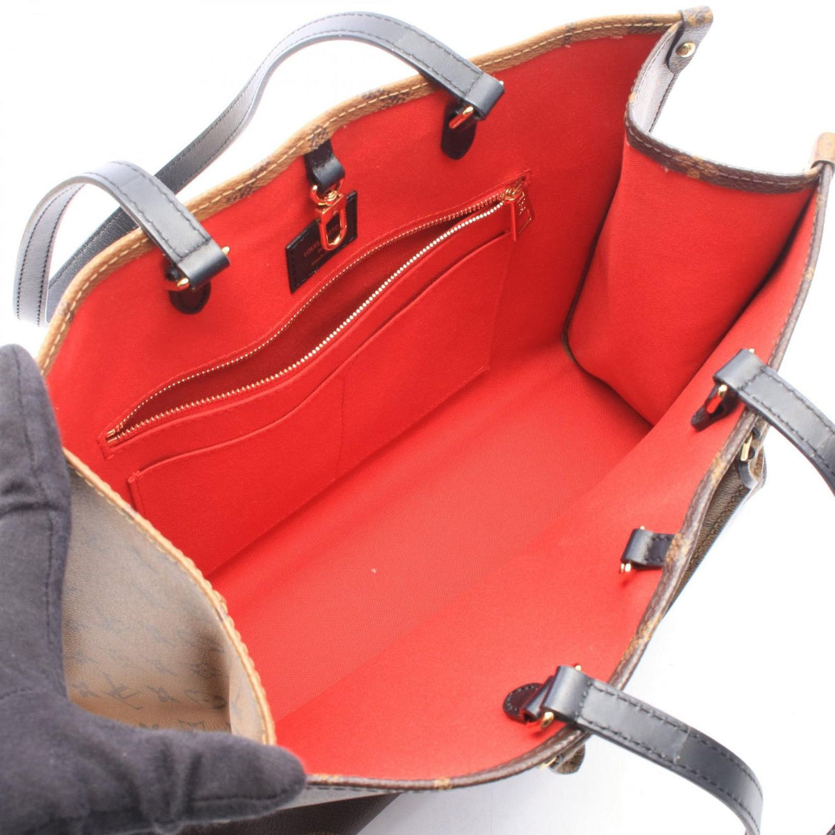 Louis Vuitton Tote Bag On The Go MM Leather — view 3