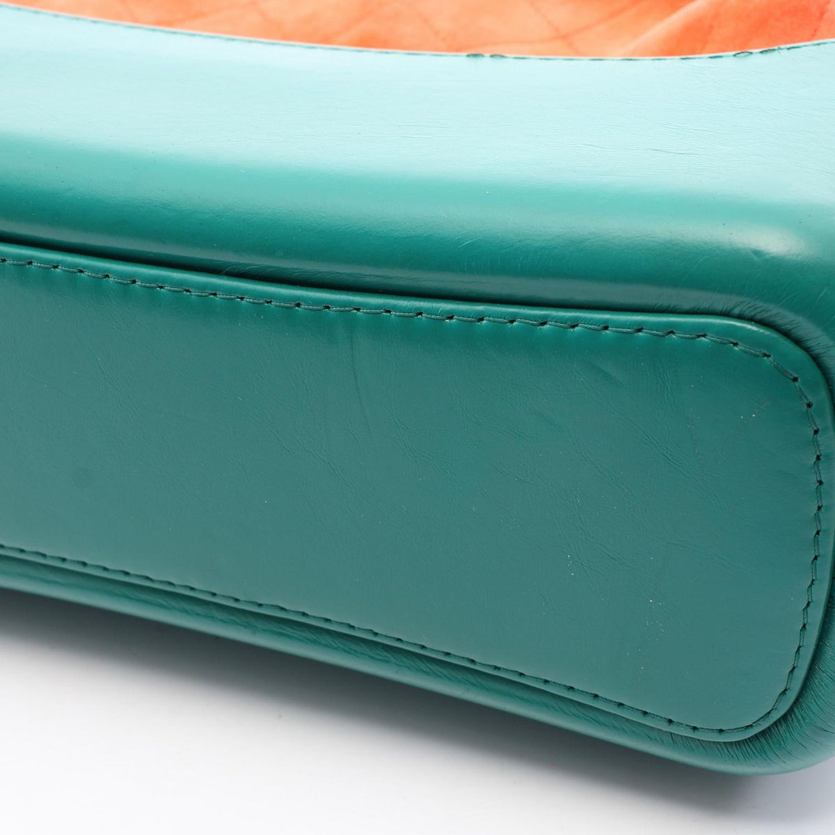 Chanel Shoulder Bag Gabrielle de Chanel Large Hobo Orange Green Blue Suede — view 8