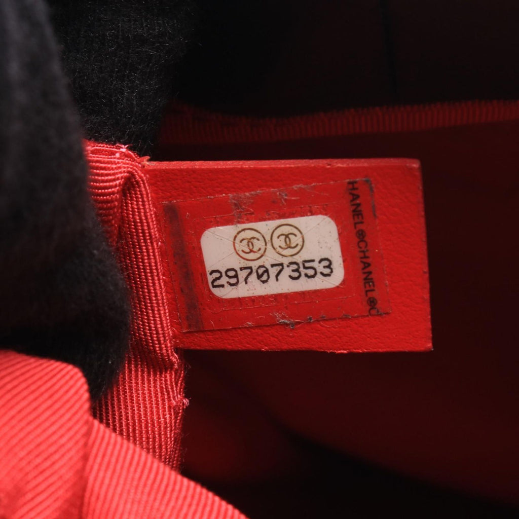 Chanel Shoulder Bag CC Logo Fringe Black Lambskin — view 5