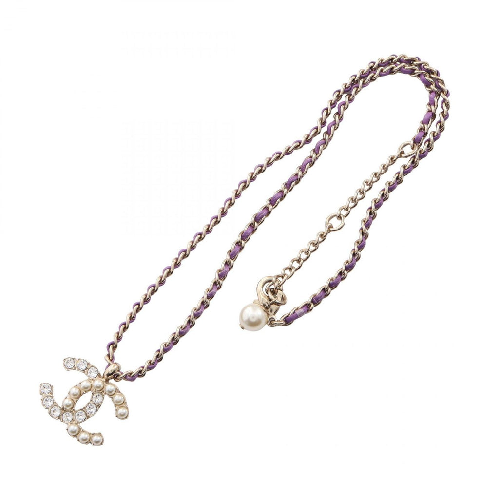 Chanel Necklace CC Logo Leather — view 3