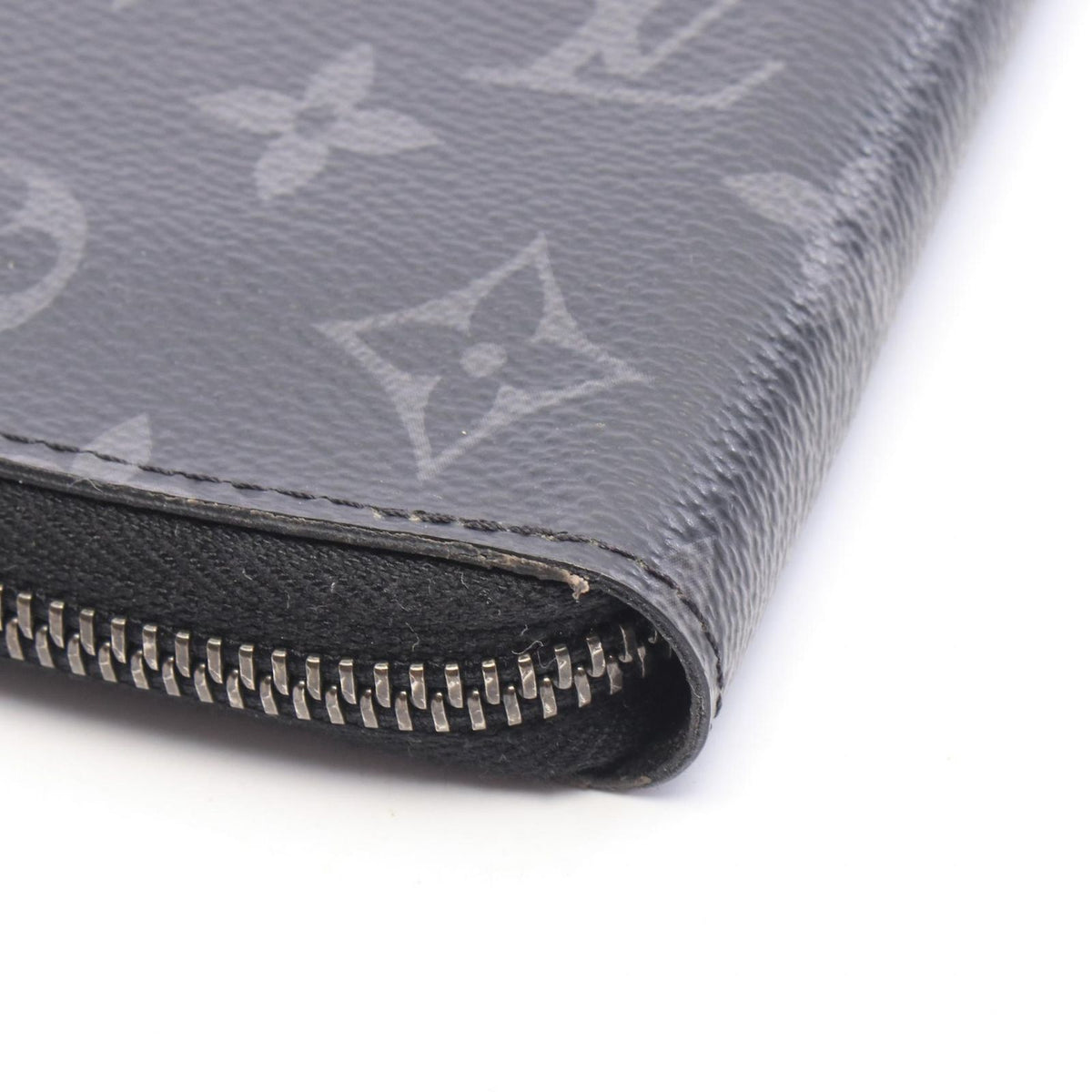 Louis Vuitton Round Wallet Zippy Vertical Monogram Eclipse Leather — view 6