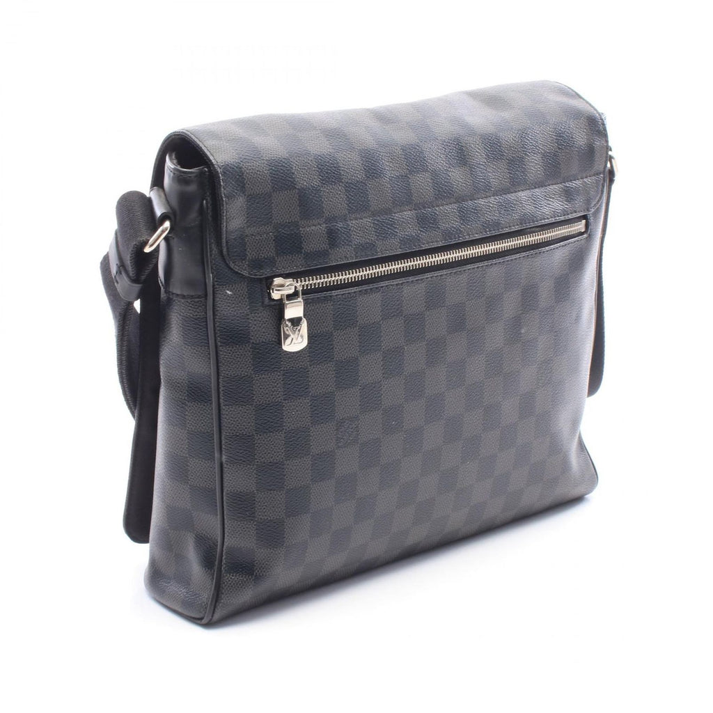 Louis Vuitton Shoulder Bag District MM NM Damier Graphite Leather — view 2