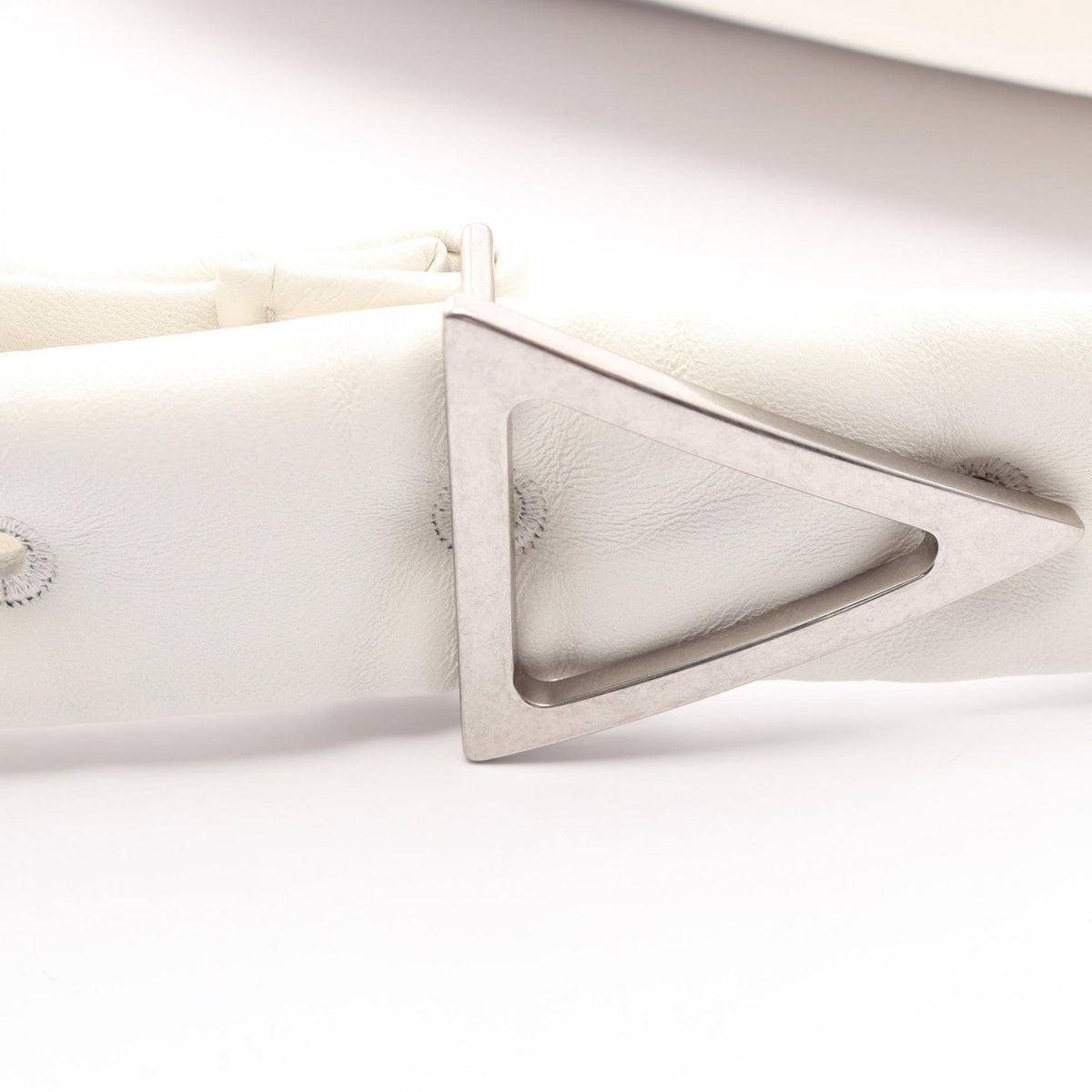 Bottega Veneta Waist Bag the Body Pouch White Leather — view 5