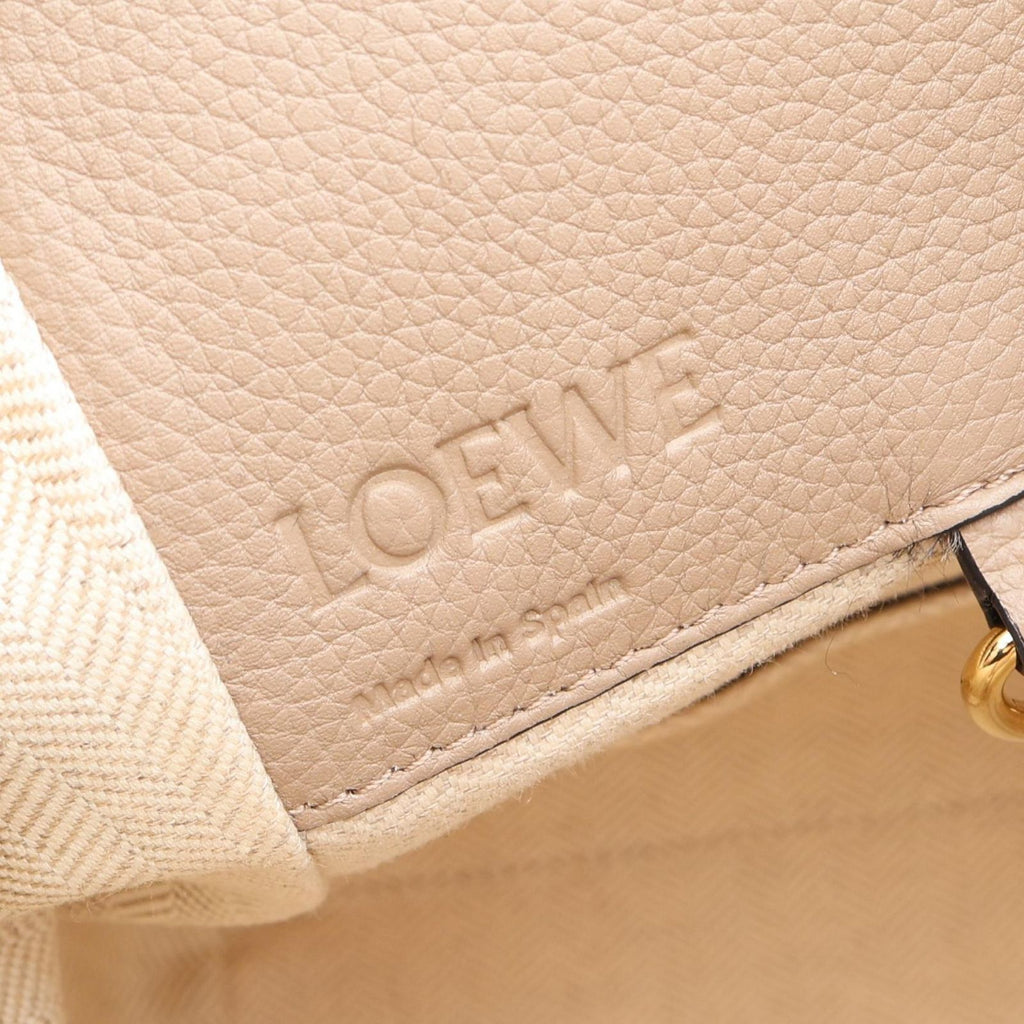 Loewe Handbag Hammock Small 2-Way Greige Leather — view 4